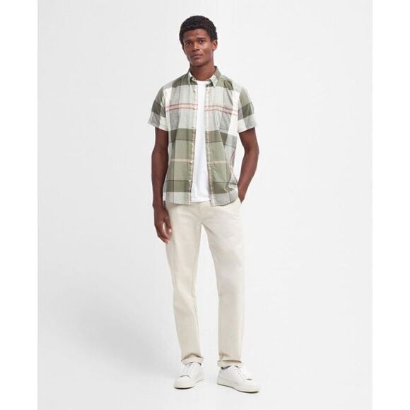 Barbour Douglas Tailored Short-Sleeved Shirt Olive NEW - Picture 2 of 9